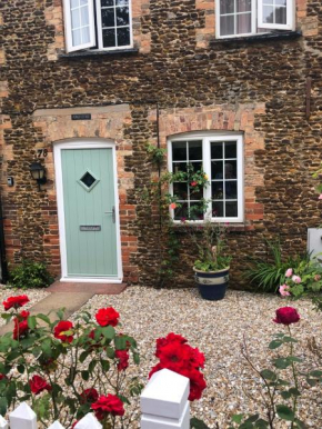 Fernley Cottage - perfect location for getaway